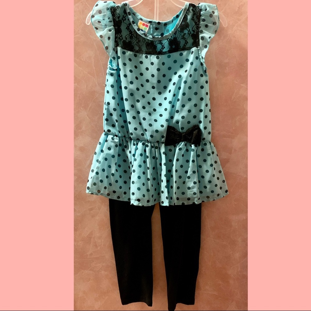 NWOT 3T Girls’ Two Piece Outfit